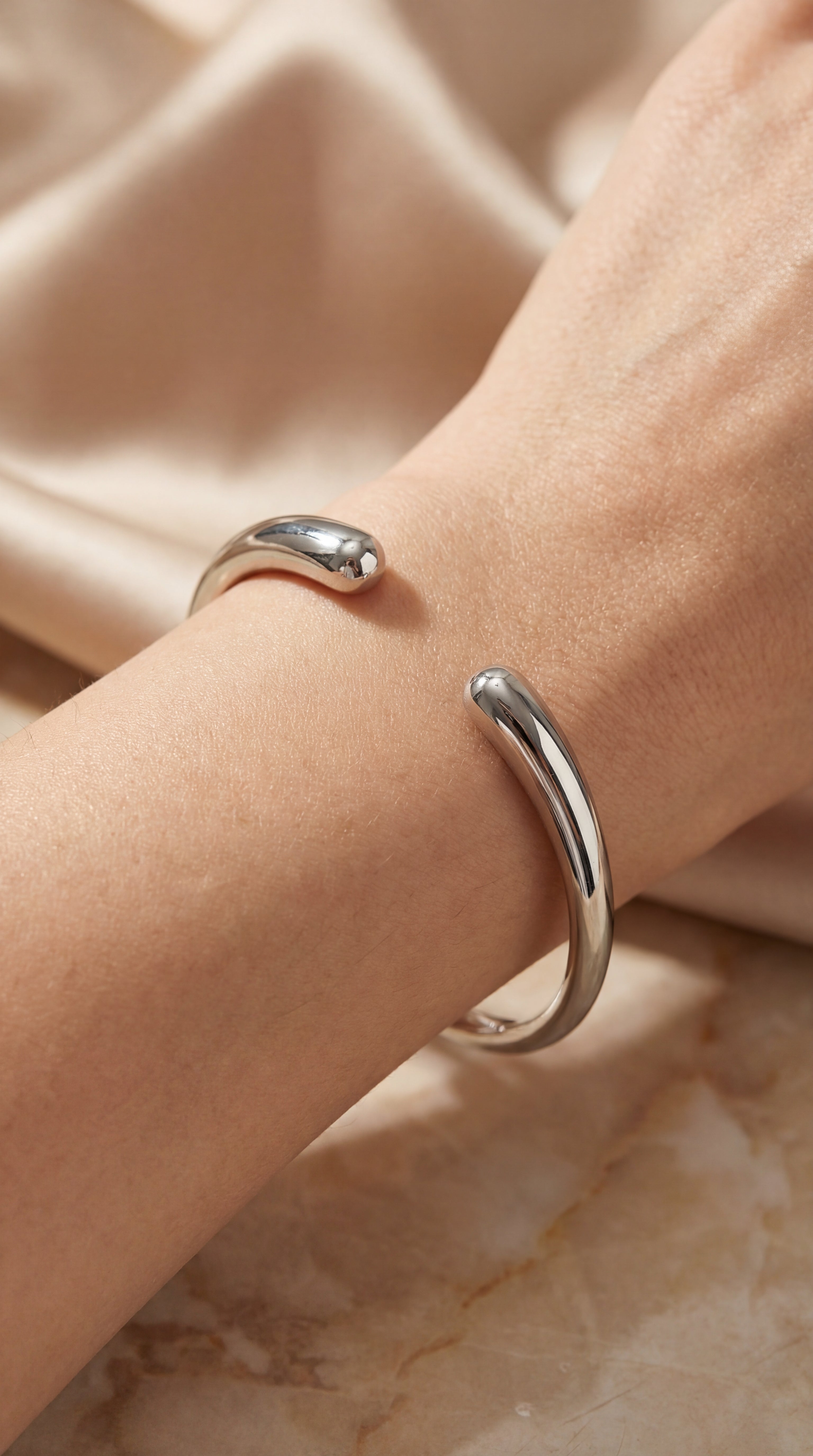 Crescent Cuff