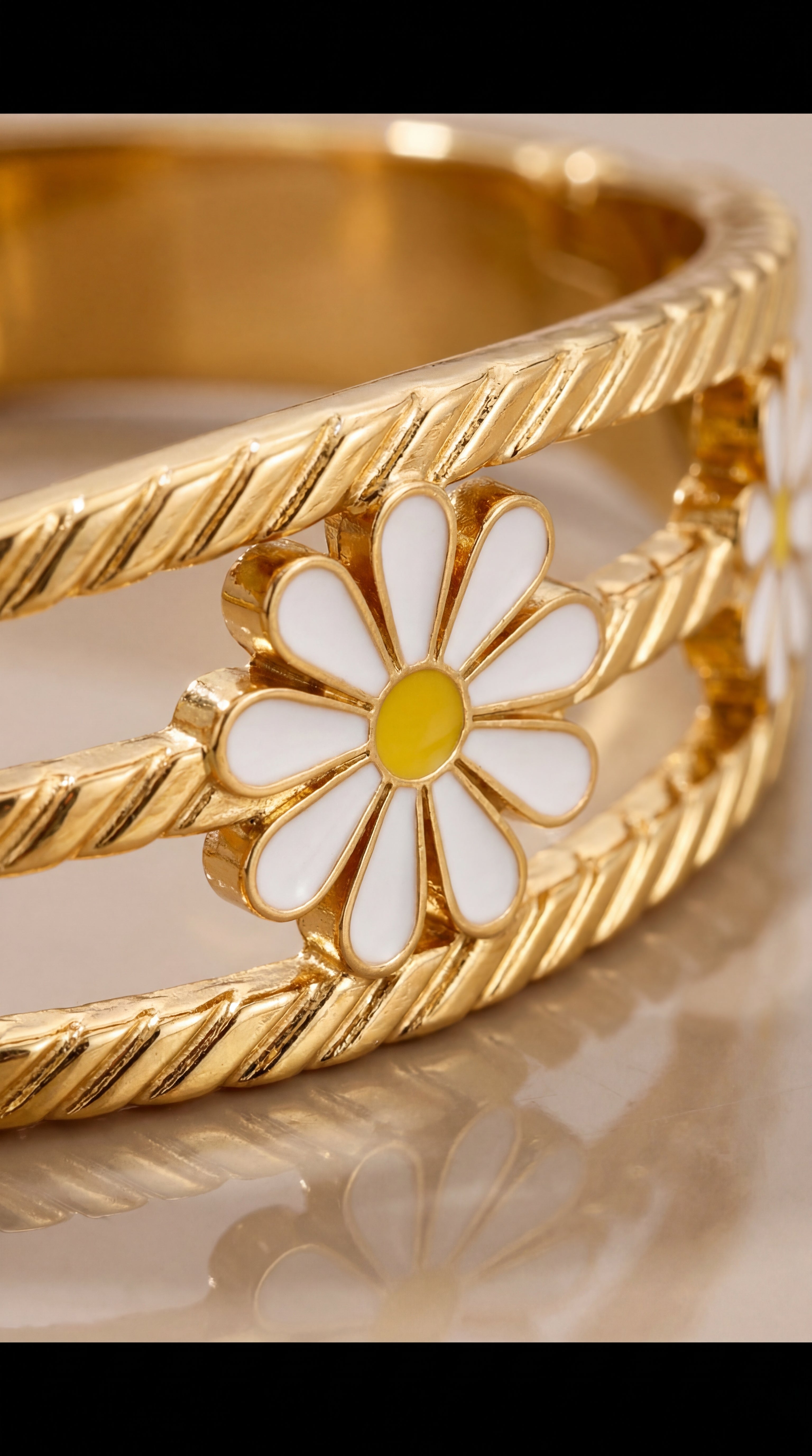 Daisy Bangle