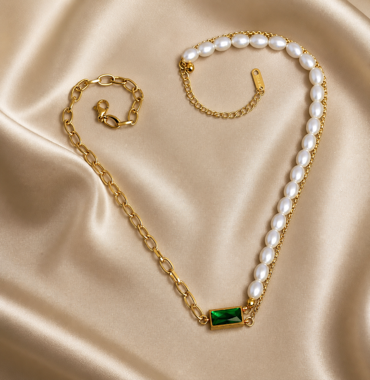 Emerald Pearl Necklace