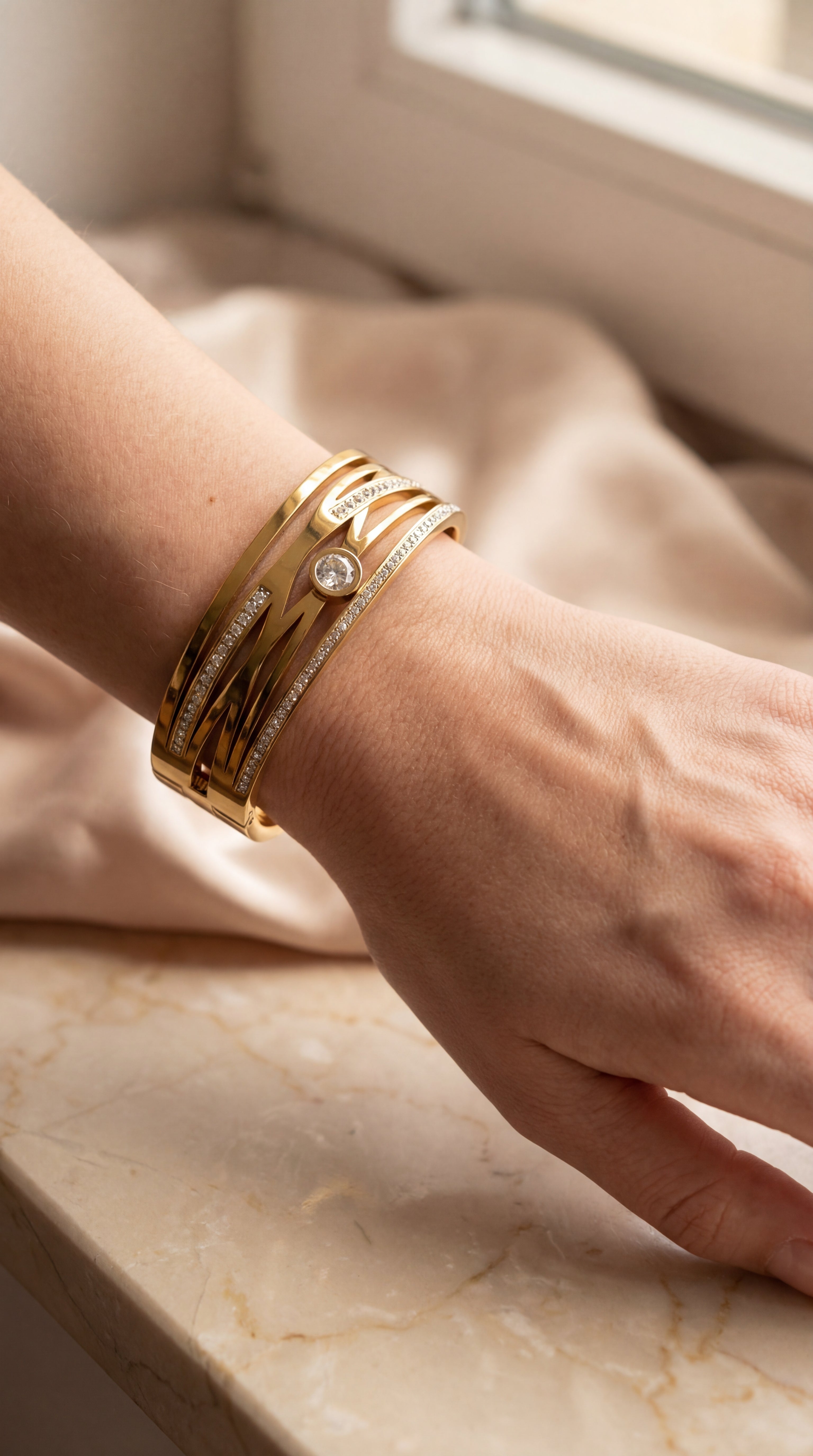 Éclat Trinity Bangle