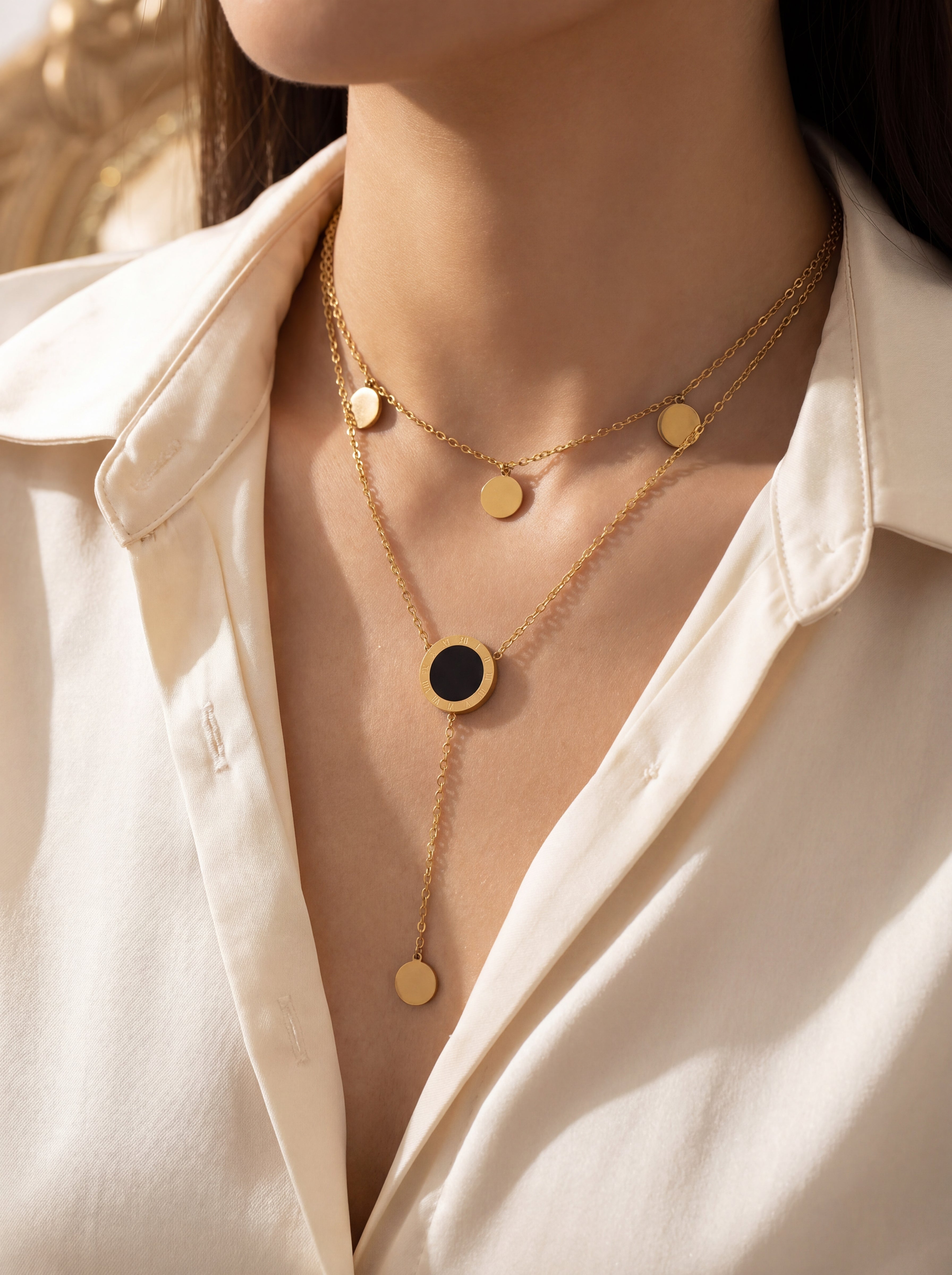 Double Layer Roman Disc Necklace - Black