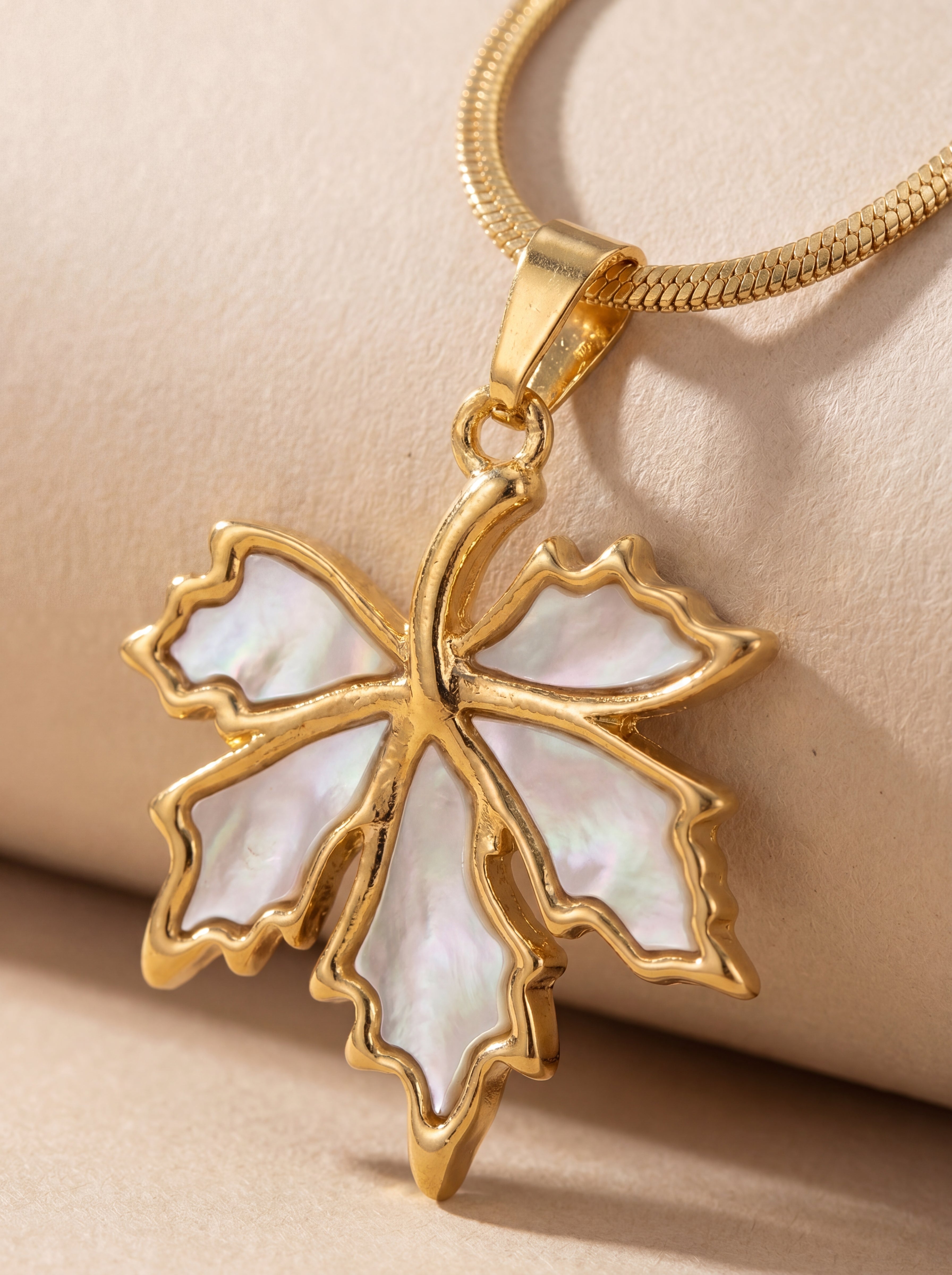Ivory Maple Leaf Pendant