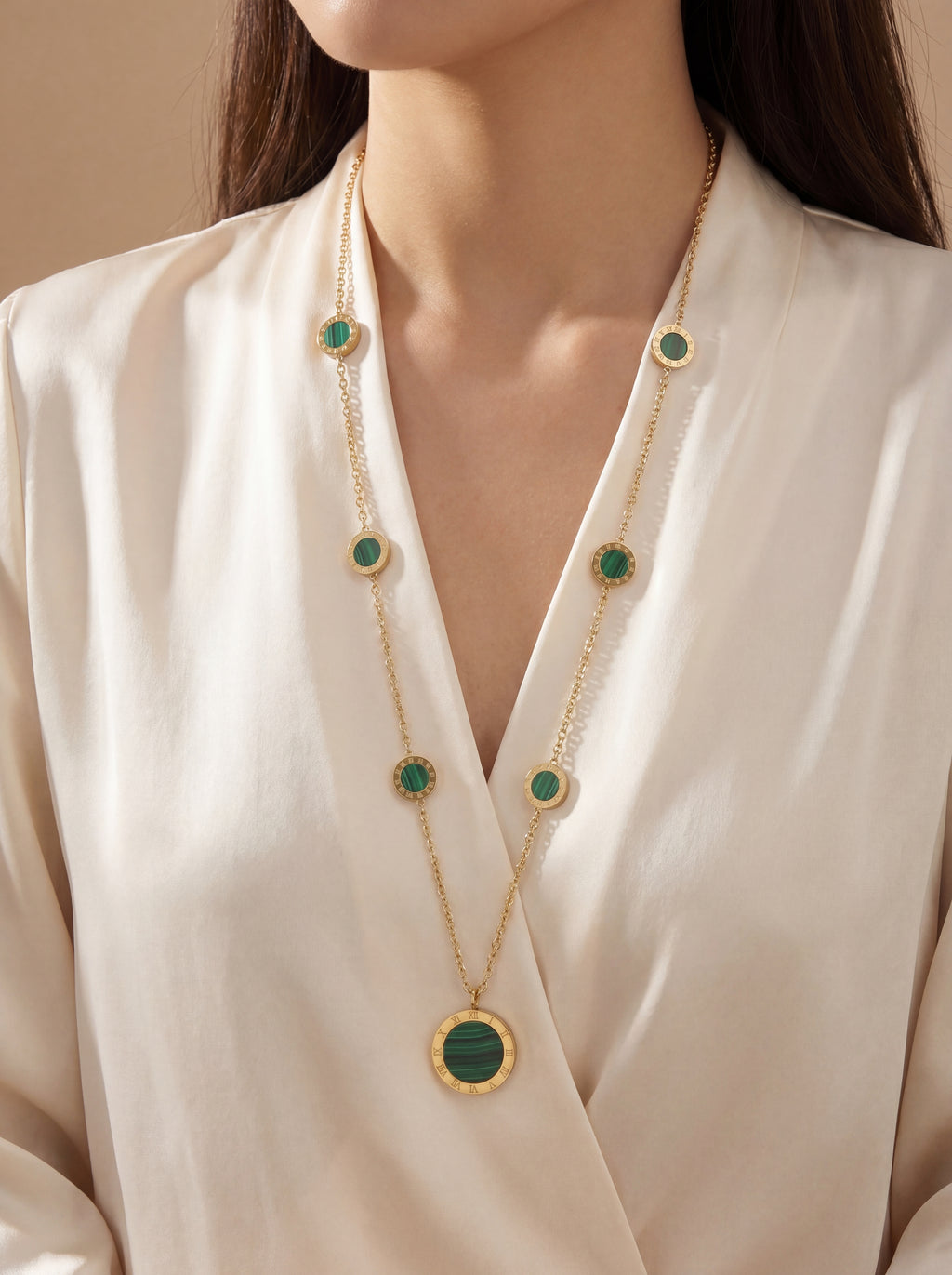 Verde Sweater Necklace