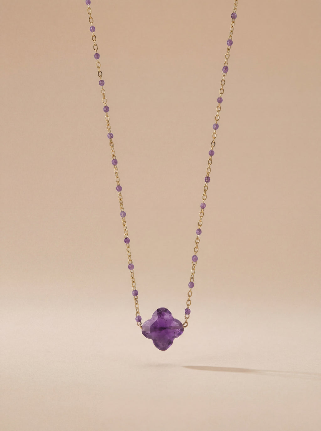 Lucky Clover Pendant  Necklace